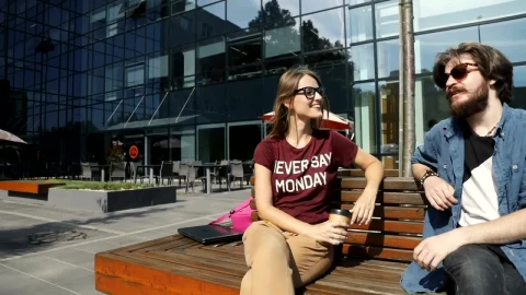 Stock Video Friends Chatting On A Bench In The City Live Wallpaper For PC - Free Live Wallpaper
