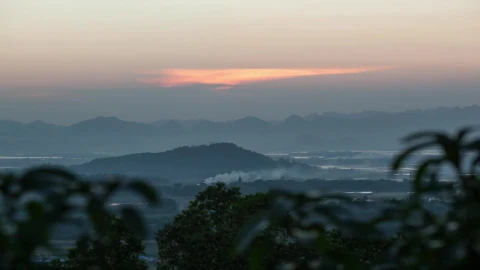 Stock Video Fog And Smoke Across The Landscape Live Wallpaper For PC - Free Live Wallpaper