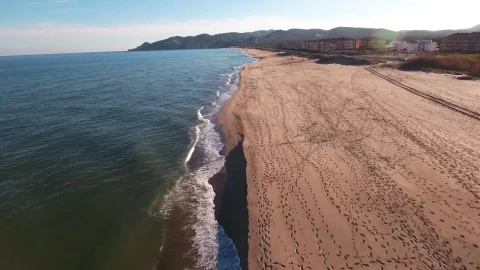 Stock Video Flying Over The Shore Of A Long Beach Live Wallpaper For PC - Free Live Wallpaper
