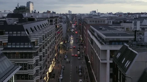 Stock Video Flying Over An Avenue Through Buildings Live Wallpaper For PC - Free Live Wallpaper