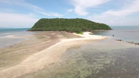 Stock Video Flying Over A Tropical Landscape With An Island Live Wallpaper For PC - Free Live Wallpaper