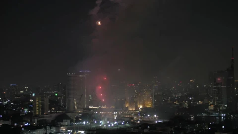 Stock Video Fireworks Over Thailand Live Wallpaper For PC - Free Live Wallpaper