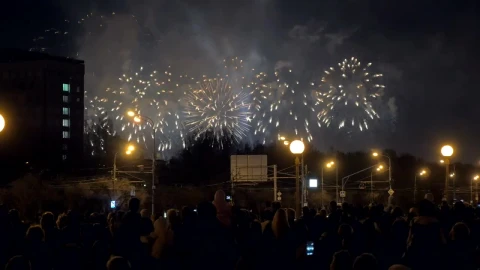 Stock Video Fireworks Over A City Street Live Wallpaper For PC - Free Live Wallpaper