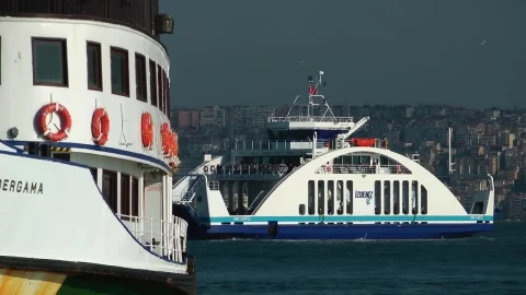 Stock Video Ferries Sailing The Sea Live Wallpaper For PC - Free Live Wallpaper