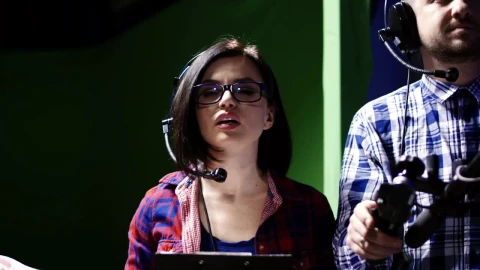 Stock Video Female Stage Manager Given Instructions To Crew Live Wallpaper For PC - Free Live Wallpaper
