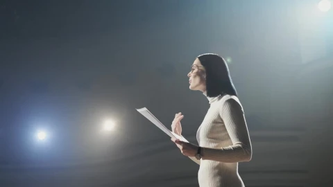 Stock Video Female Speaker Giving A Conference Live Wallpaper For PC - Free Live Wallpaper