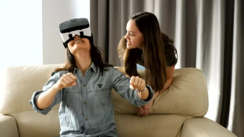 Stock Video Female Friends Playing Virtual Reality Video Games Live Wallpaper For PC - Free Live Wallpaper