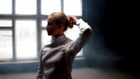 Stock Video Female Fencer After Training Live Wallpaper For PC - Free Live Wallpaper
