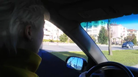 Stock Video Female Driver Roading The City Live Wallpaper For PC - Free Live Wallpaper