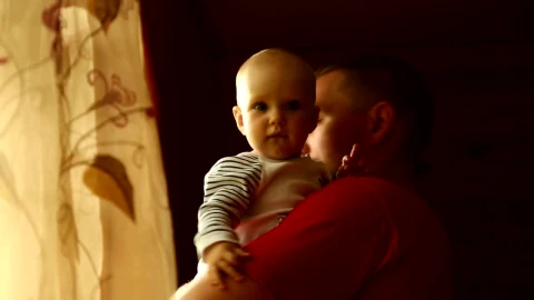 Stock Video Father Holding His Daughter Live Wallpaper For PC - Free Live Wallpaper