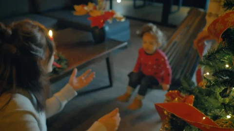 Stock Video Father And Mother With Their Daughter Talking In Front Of Live Wallpaper For PC - Free Live Wallpaper