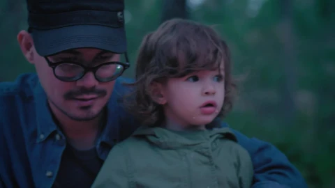 Stock Video Father And Daughter In Nature Roasting Marshmallows In Nature Live Wallpaper For PC - Free Live Wallpaper