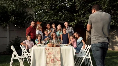 Stock Video Family Taking A Group Photo In The Garden Live Wallpaper For PC - Free Live Wallpaper