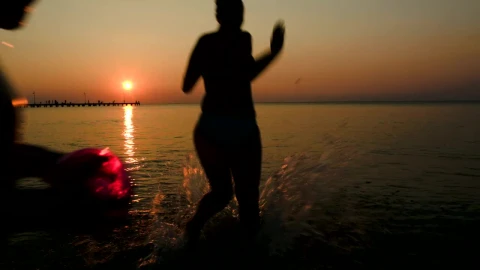 Stock Video Family Running Into The Ocean Together Live Wallpaper For PC - Free Live Wallpaper
