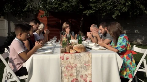 Stock Video Family Praying Before Dinner Outdoors Live Wallpaper For PC - Free Live Wallpaper