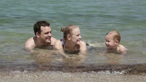 Stock Video Family Laying In The Ocean Live Wallpaper For PC - Free Live Wallpaper