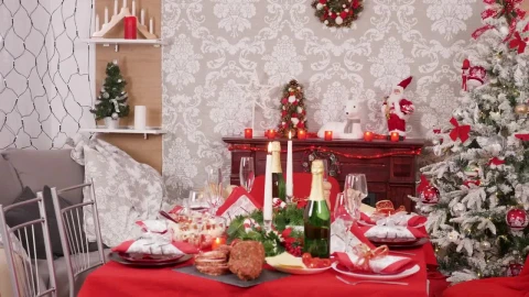 Stock Video Family Celebrating Christmas Together Live Wallpaper For PC - Free Live Wallpaper