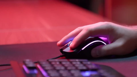 Stock Video Hand Using A Gaming Mouse With Rgb Lighting Live Wallpaper For PC - Free Live Wallpaper