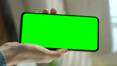 Stock Video Hand Showing A Cellphone With A Chroma Key Screen Live Wallpaper For PC - Free Live Wallpaper