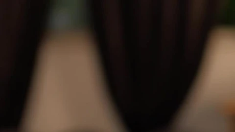 Stock Video Hand Of A Man Tossing A Coin In The Air Live Wallpaper For PC - Free Live Wallpaper