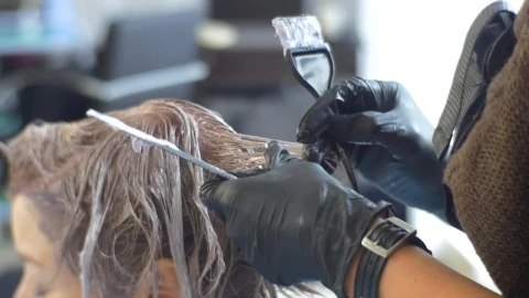Stock Video Hairstylist Working With Dye Live Wallpaper For PC - Free Live Wallpaper