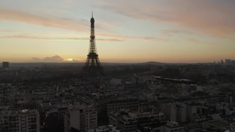 Stock Video Full Shot Of The Eiffel Tower In Paris France Live Wallpaper For PC - Free Live Wallpaper
