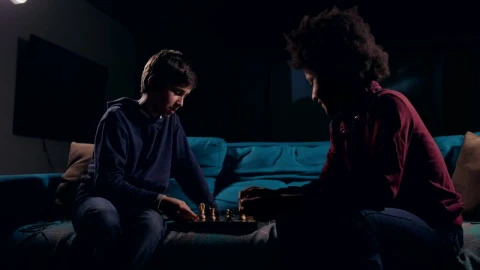 Stock Video Friends Playing A Game Together Live Wallpaper For PC - Free Live Wallpaper