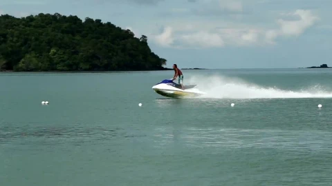 Stock Video Jet Ski Making A Sharp Turn Animated Wallpaper - Free Live Wallpaper
