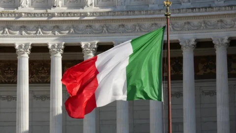 Stock Video Italian Flag Waving In Rome Animated Wallpaper - Free Live Wallpaper