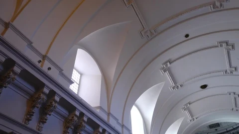 Stock Video Interior Of A Temple Low View Animated Wallpaper - Free Live Wallpaper