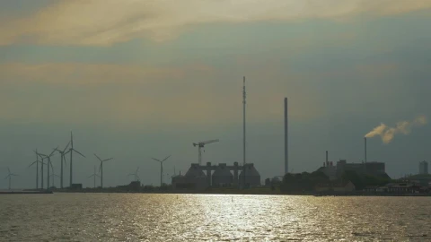 Stock Video Industrial Skyline And Clouds Animated Wallpaper - Free Live Wallpaper