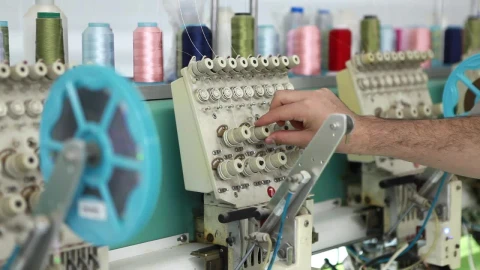 Stock Video Industrial Sewing Machine 3538 Animated Wallpaper - Free Live Wallpaper