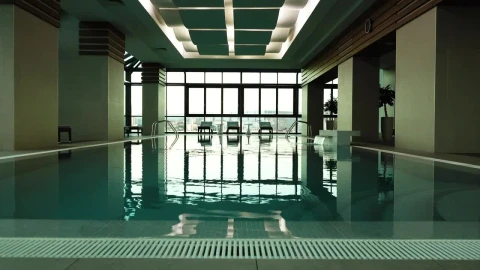 Stock Video Indoor Pool With A Great View Animated Wallpaper - Free Live Wallpaper
