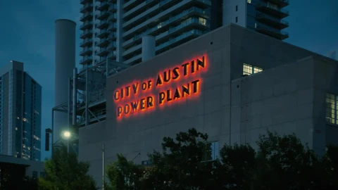 Stock Video Illuminated Facade Of The Austin Texas Power Plant Animated Wallpaper - Free Live Wallpaper