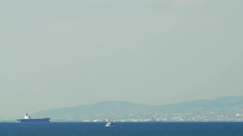 Stock Video Huge Ship Arriving At A Coastal City Animated Wallpaper - Free Live Wallpaper