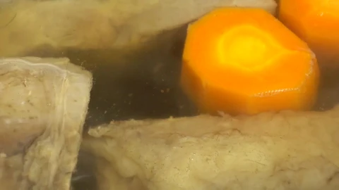 Stock Video Hot Chicken Broth Animated Wallpaper - Free Live Wallpaper
