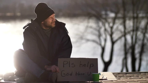 Stock Video Homeless Man With A Sign Animated Wallpaper - Free Live Wallpaper