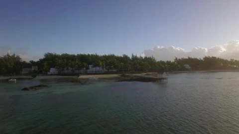 Stock Video Holiday Resort On The Coast Animated Wallpaper - Free Live Wallpaper