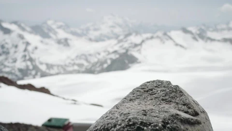 Stock Video Hiking In The Snow Animated Wallpaper - Free Live Wallpaper