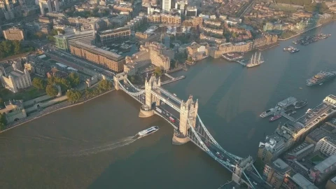 Stock Video High View Of Tower Bridge In London England Animated Wallpaper - Free Live Wallpaper