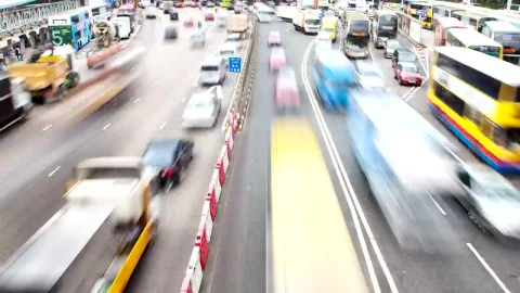 Stock Video Heavy Traffic On A Busy Avenue In Hong Kong Animated Wallpaper - Free Live Wallpaper