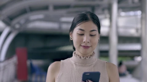Stock Video Happy Woman After Reading Messages Animated Wallpaper - Free Live Wallpaper
