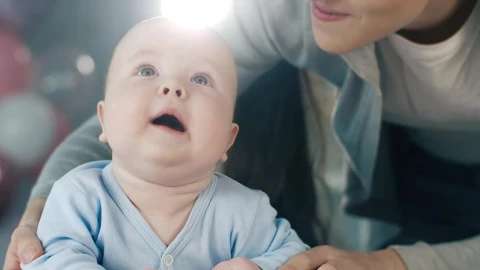 Stock Video Happy Mom Kisses Her Son On The Cheek Animated Wallpaper - Free Live Wallpaper