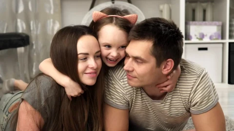 Stock Video Happy Family Smiling For The Camera Animated Wallpaper - Free Live Wallpaper