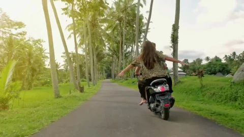 Stock Video Happy Couple In A Funny Trip On Motorcycle Animated Wallpaper - Free Live Wallpaper