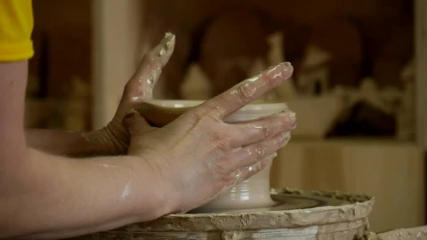 Stock Video Hands Working On Raw Ceramic Animated Wallpaper - Free Live Wallpaper