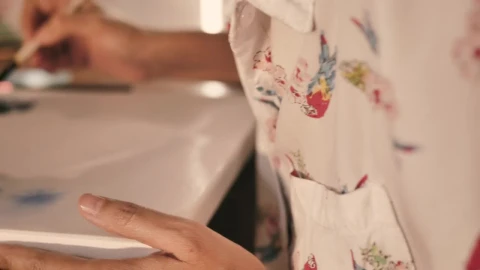 Stock Video Hands Painting With Watercolors Close Up Animated Wallpaper - Free Live Wallpaper