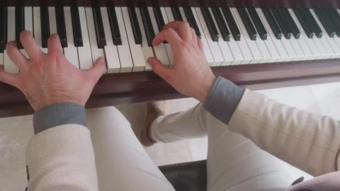 Stock Video Hands Of A Talented Pianist Playing Animated Wallpaper - Free Live Wallpaper