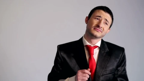 Stock Video Man In Suit Being Whimsical Animated Wallpaper - Free Live Wallpaper