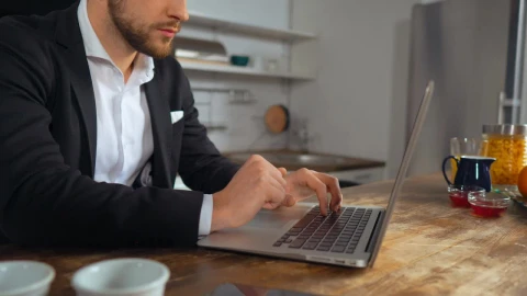 Stock Video Man In A Suit Works From The Kitchen Animated Wallpaper - Free Live Wallpaper